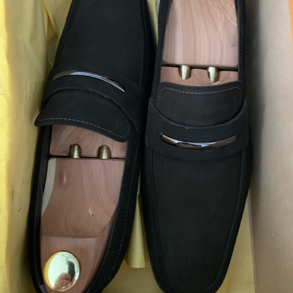 TOD’S Suede Shoea - Picture 2 of 11